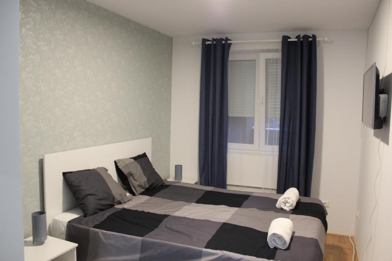 Luxury Apartments Parking In Garage Ni 외부 사진