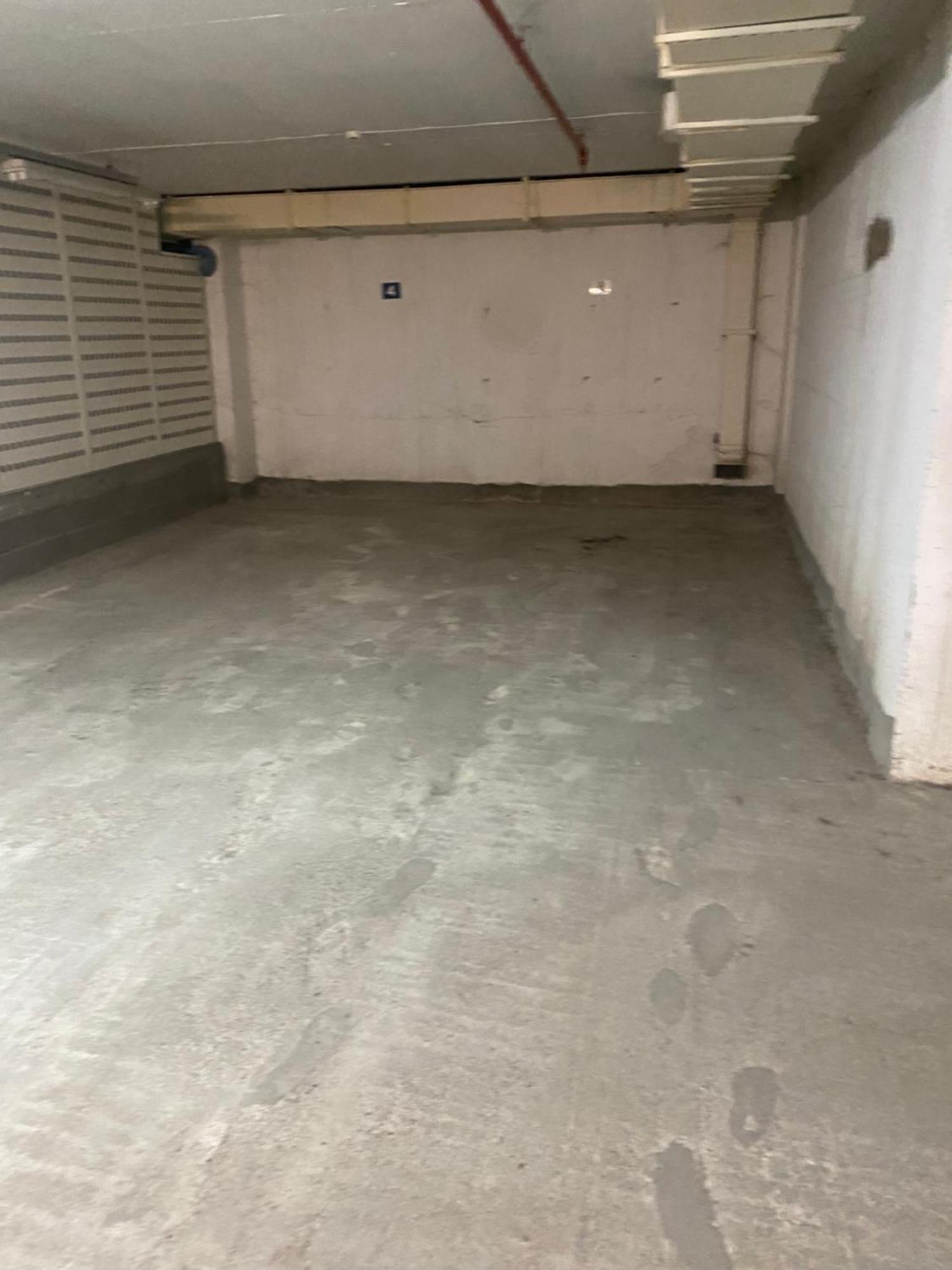 Luxury Apartments Parking In Garage Ni 외부 사진